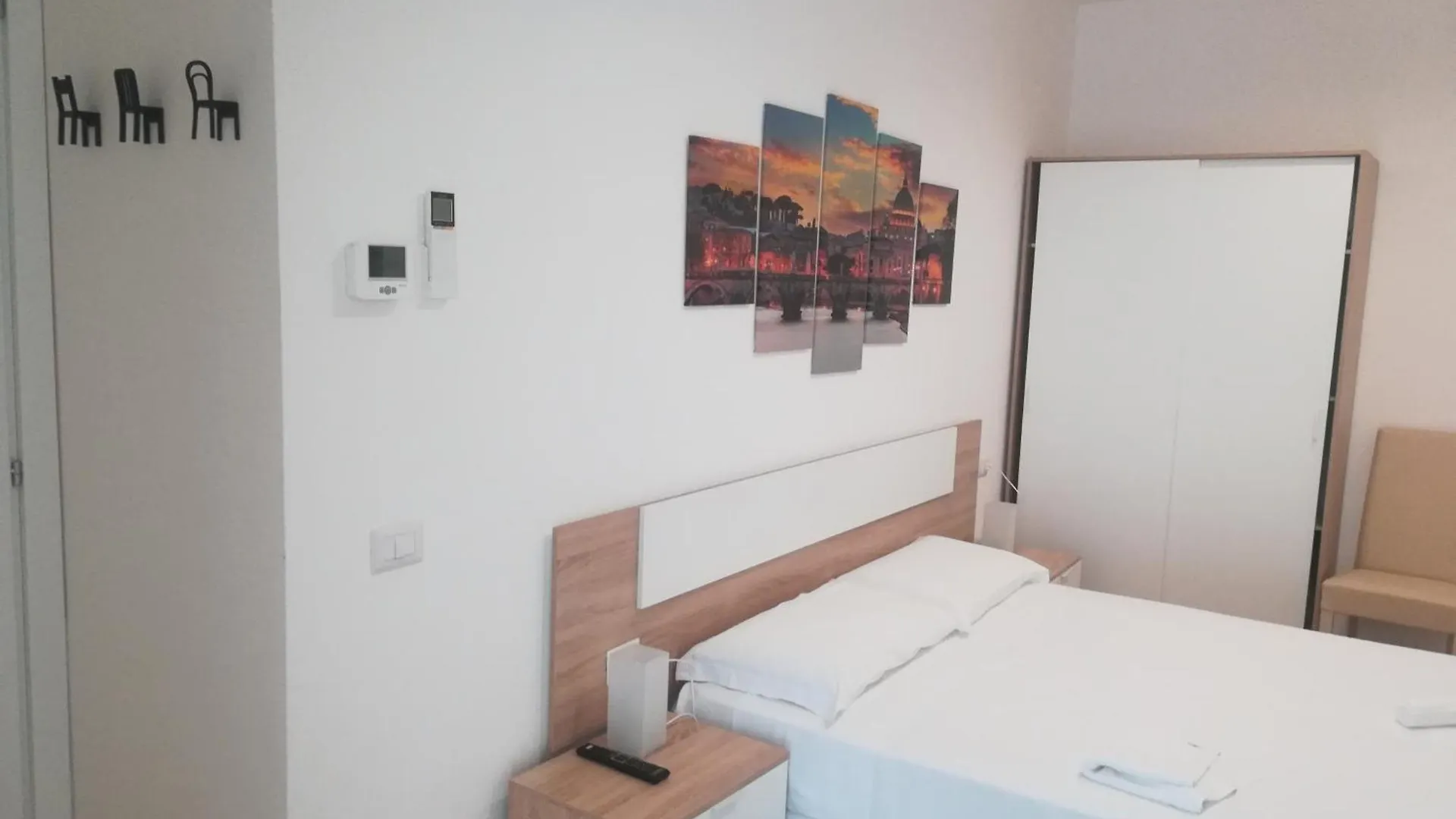 Pisky'S Guest House Rome