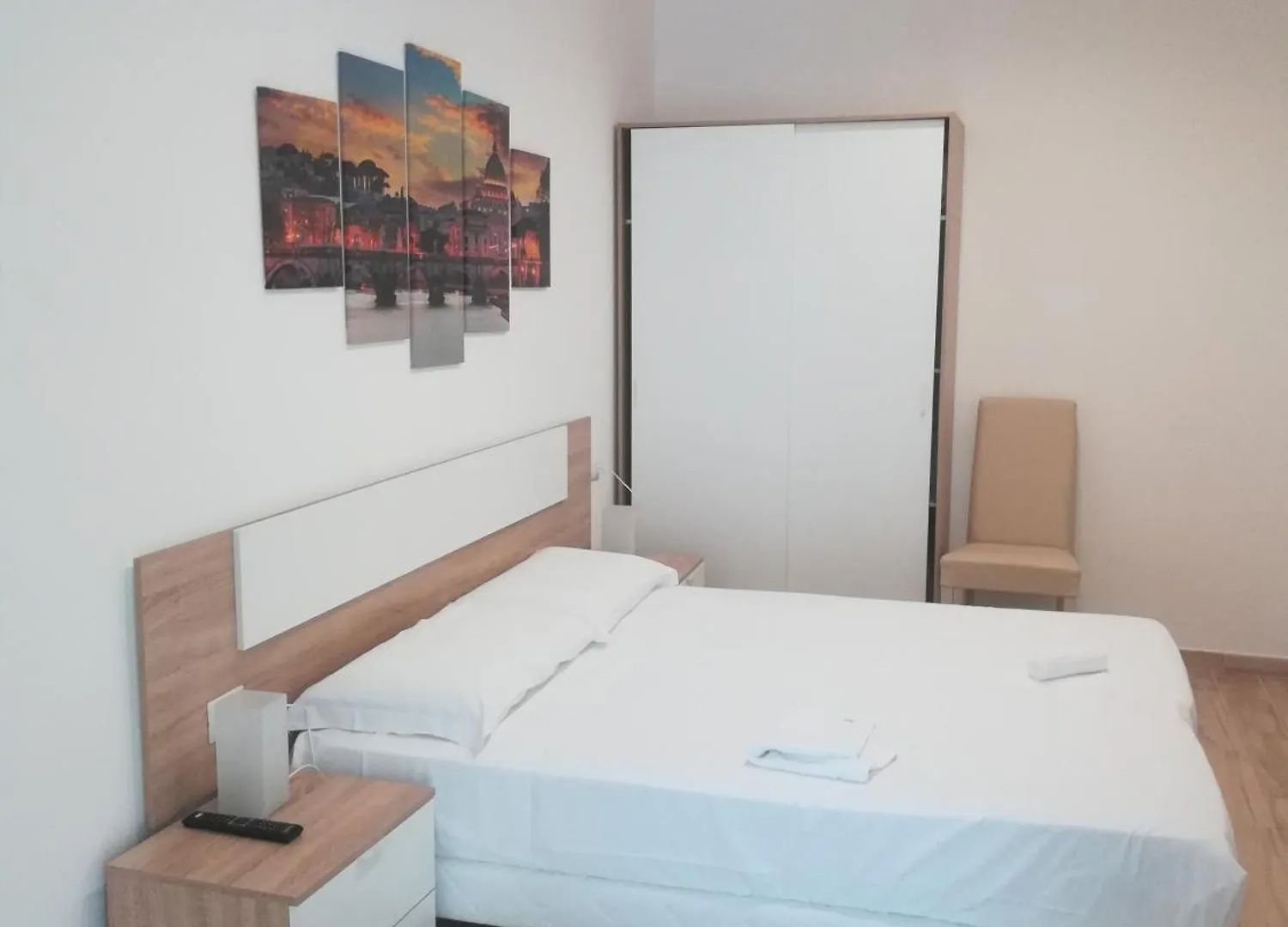 Pisky'S Guest House Rome Italy